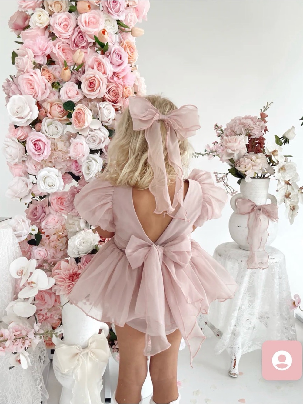 Delicate Pink Bow-Tied Formal Dress for Girls - Picture 2 of 4